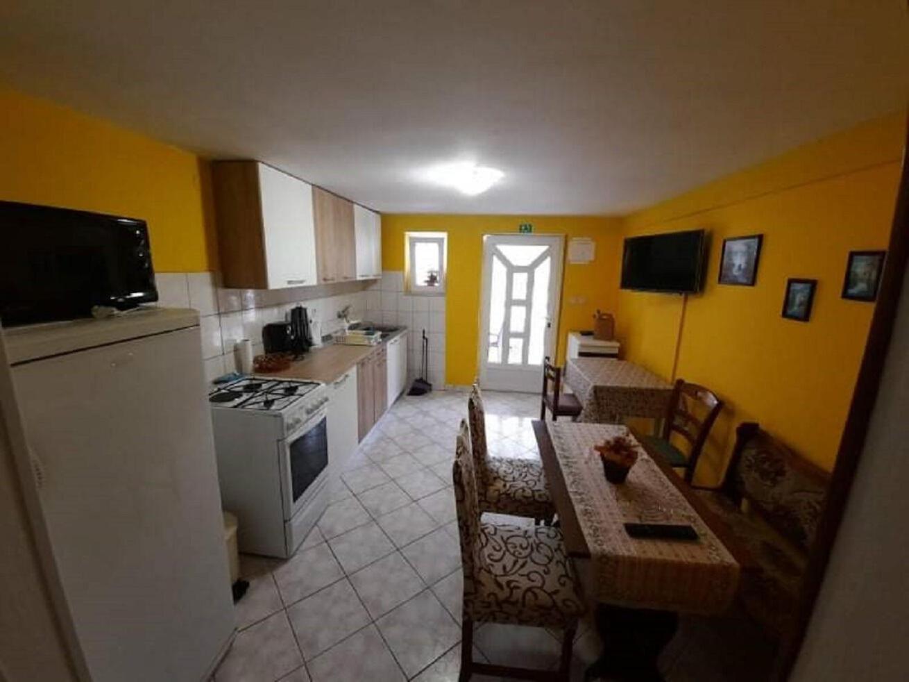 Apartments Robi- Swimming Pool And Beautiful Garden Kampor Exterior foto